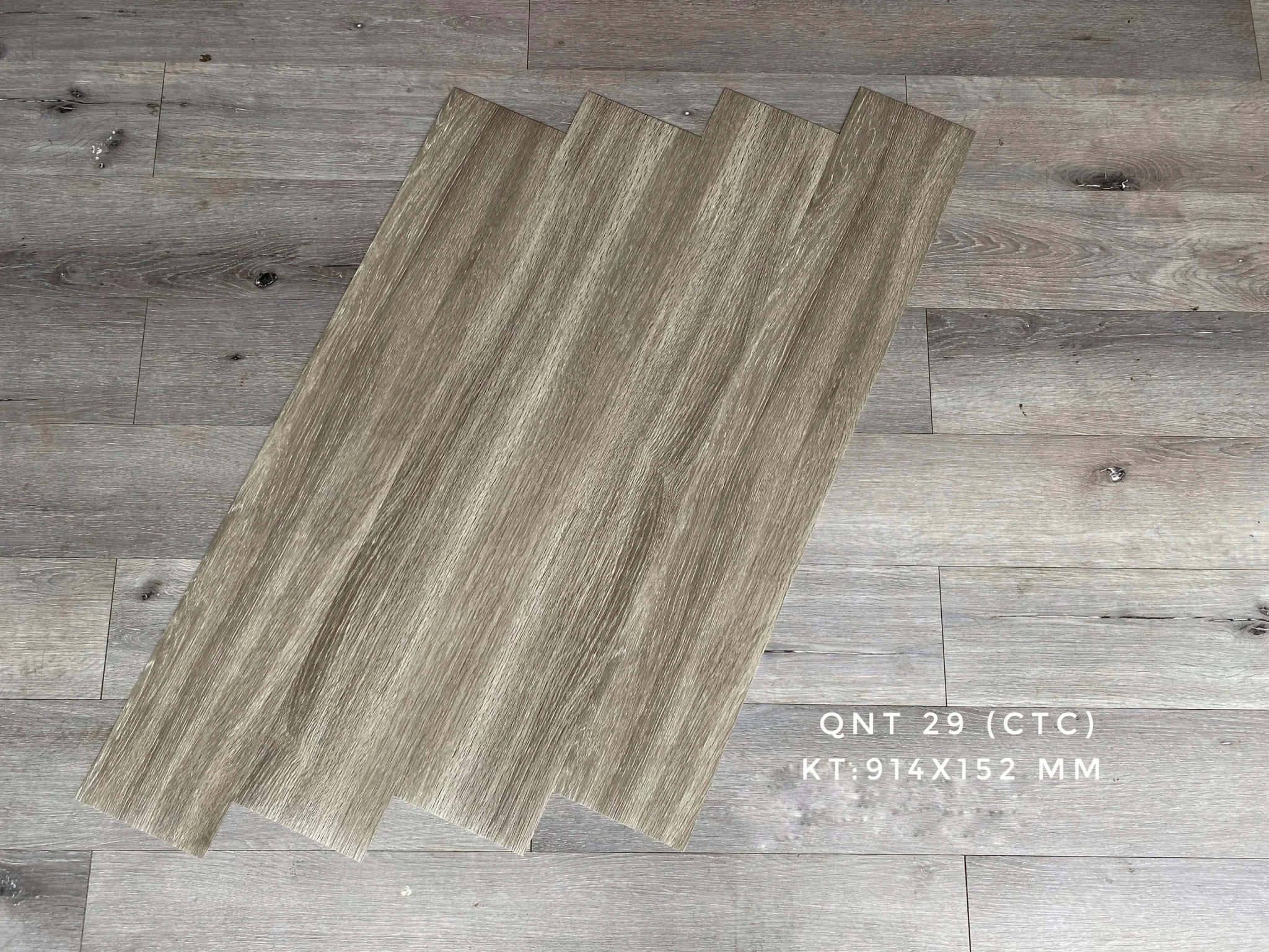 Sàn nhựa dán giả gỗ | Nội thất HCK